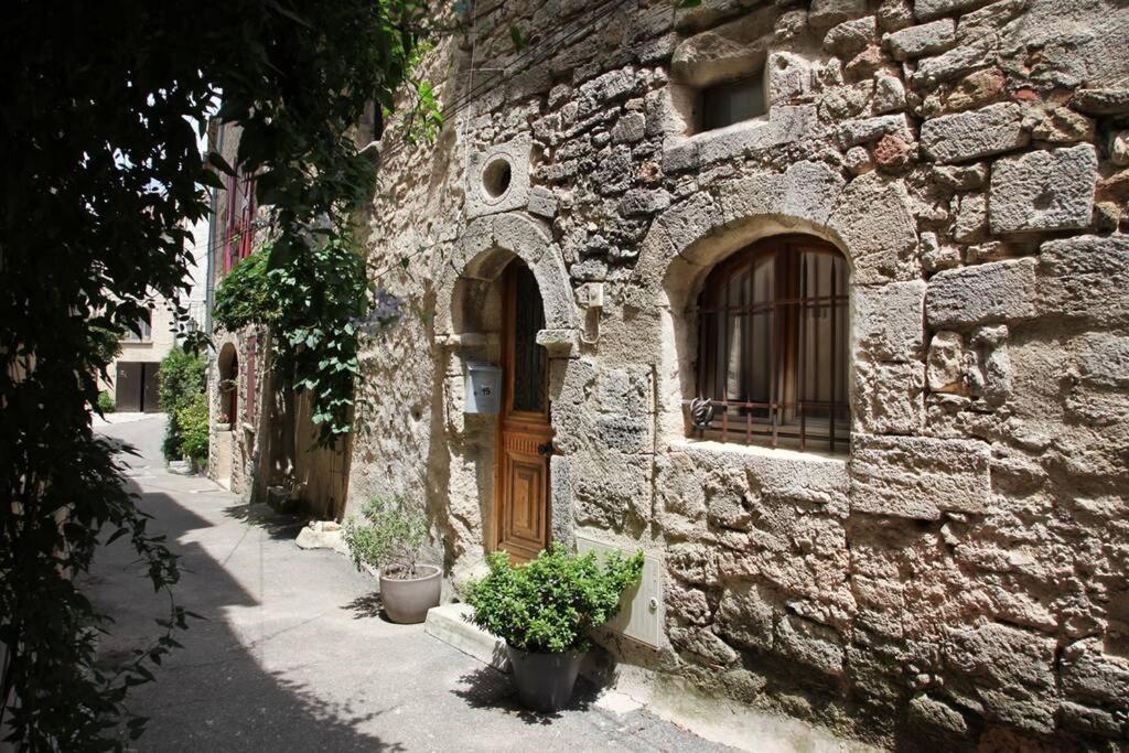 Maison De Charme Renovee Villa Cucuron Buitenkant foto